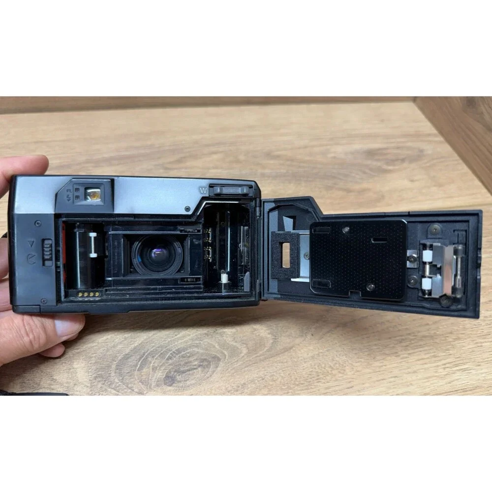 Vintage Pentax IQZoom 35mm Film Camera for Parts or Repair